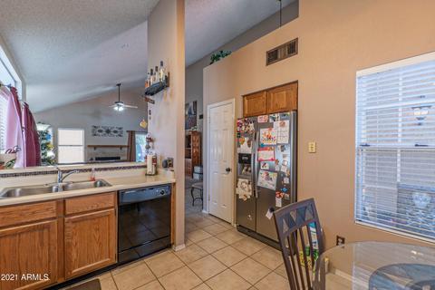 3239 E Silverwood Dr, Phoenix, AZ 85048 photo 9