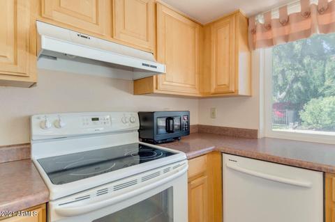 2628 E Yucca St, Phoenix, AZ 85028 photo 24