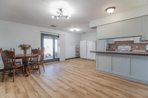 4702 N 40th Ave, Phoenix, AZ 85019 photo 9