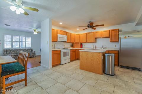 4701 N 40th Dr, Phoenix, AZ 85019 photo 8