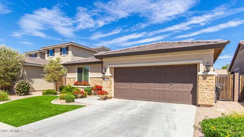 3074 E Toledo St, Gilbert, AZ 85295 photo 1