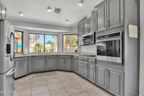 4302 E Waltann Ln, Phoenix, AZ 85032 photo 17