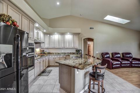 933 E Desert Flower Ln, Phoenix, AZ 85048 photo 21