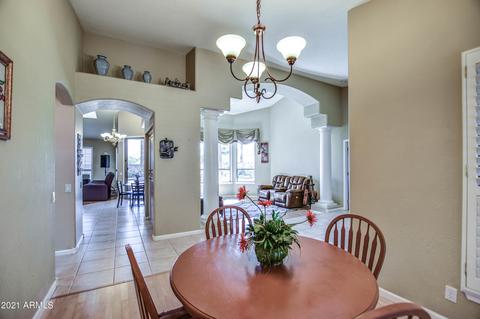 933 E Desert Flower Ln, Phoenix, AZ 85048 photo 13