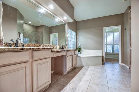 933 E Desert Flower Ln, Phoenix, AZ 85048 photo 28