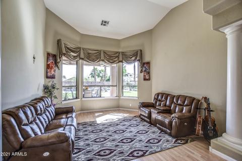 933 E Desert Flower Ln, Phoenix, AZ 85048 photo 7