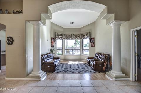 933 E Desert Flower Ln, Phoenix, AZ 85048 photo 6
