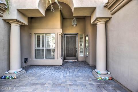 933 E Desert Flower Ln, Phoenix, AZ 85048 photo 4