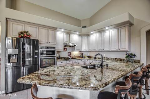 933 E Desert Flower Ln, Phoenix, AZ 85048 photo 20