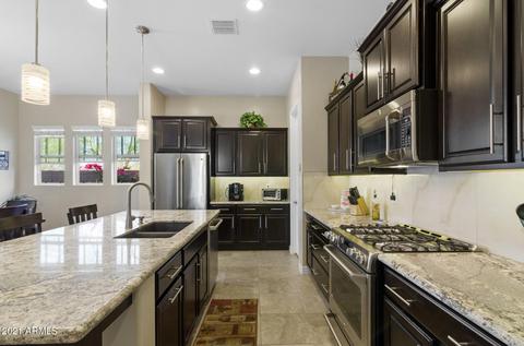 4523 E Navigator Ln, Phoenix, AZ 85050 photo 6