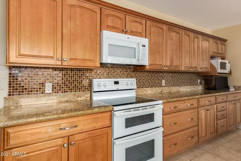 3702 E Highland Ave, Phoenix, AZ 85018 photo 10
