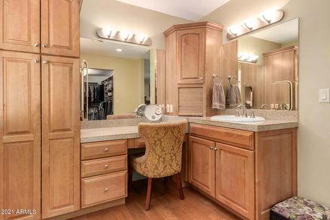 3702 E Highland Ave, Phoenix, AZ 85018 photo 19