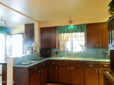 4525 E Weldon Ave, Phoenix, AZ 85018 photo 4