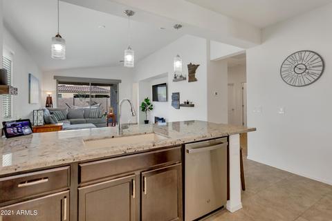 538 E Balao Dr, Phoenix, AZ 85085 photo 12