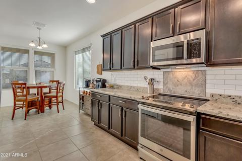 538 E Balao Dr, Phoenix, AZ 85085 photo 14
