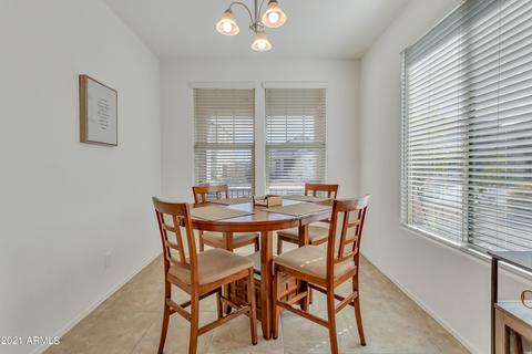 538 E Balao Dr, Phoenix, AZ 85085 photo 13