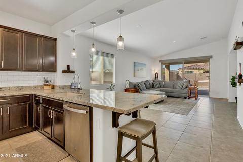 538 E Balao Dr, Phoenix, AZ 85085 photo 8