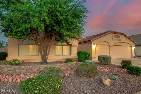 1387 S Hazel St, Gilbert, AZ 85296 photo 2