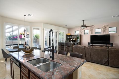 8525 E Indigo St, Mesa, AZ 85207 photo 6