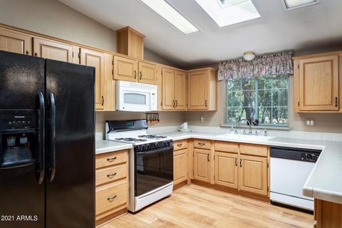 2925 Antelope Trl, Overgaard, AZ 85933 photo 8