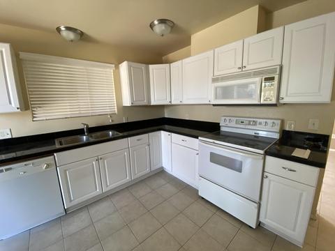 161 E Ivy St, Mesa, AZ 85201 photo 4