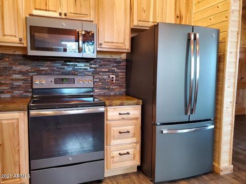 1956 Aspen Ln, Overgaard, AZ 85933 photo 10