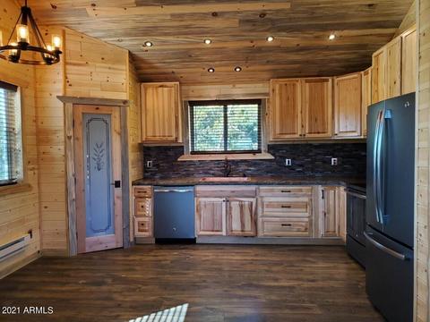 1956 Aspen Ln, Overgaard, AZ 85933 photo 8
