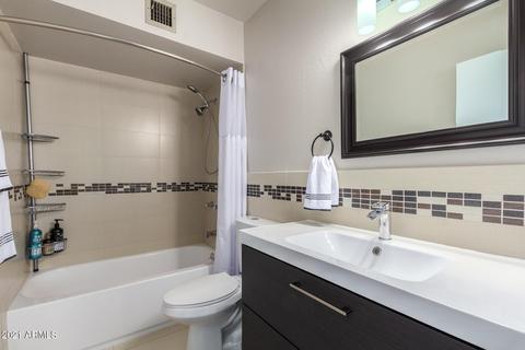 3216 W Echo Ln, Phoenix, AZ 85051 photo 6