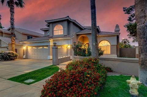 2162 E Beachcomber Dr, Gilbert, AZ 85234 photo 1
