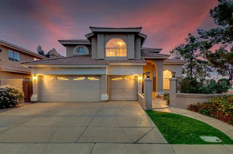 2162 E Beachcomber Dr, Gilbert, AZ 85234 photo 2