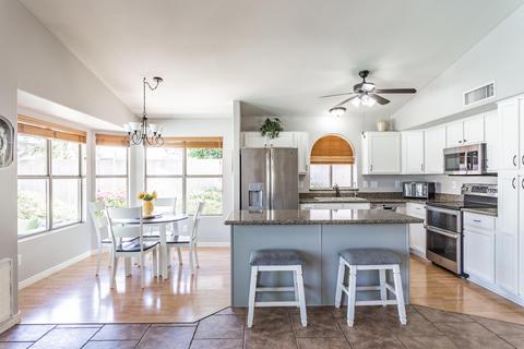 1152 E Constitution Dr, Gilbert, AZ 85296 photo 16