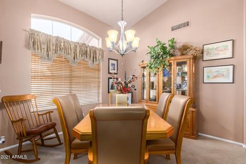 216 W Smoke Tree Rd, Gilbert, AZ 85233 photo 5