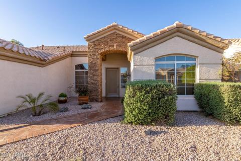 216 W Smoke Tree Rd, Gilbert, AZ 85233 photo 2