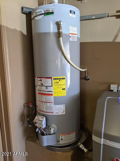 216 W Smoke Tree Rd, Gilbert, AZ 85233 photo 48