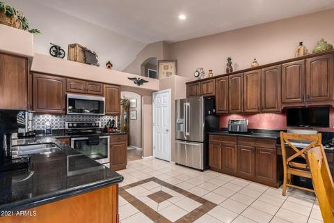 216 W Smoke Tree Rd, Gilbert, AZ 85233 photo 14