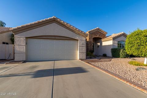 216 W Smoke Tree Rd, Gilbert, AZ 85233 photo 4