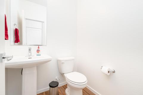 2215 E Hidalgo Ave, Phoenix, AZ 85040 photo 7