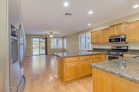 6863 S Birdie Way, Gilbert, AZ 85298 photo 10