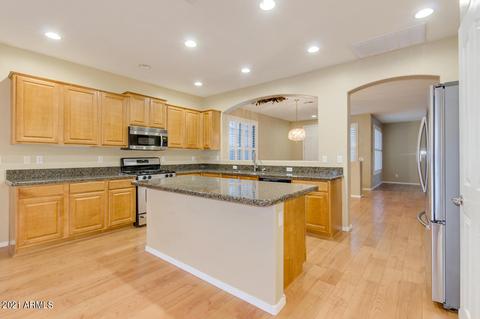 6863 S Birdie Way, Gilbert, AZ 85298 photo 8