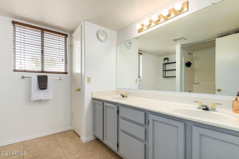 4316 E Morrow Dr, Phoenix, AZ 85050 photo 21