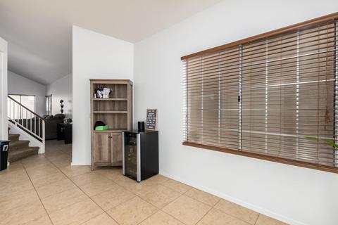 4316 E Morrow Dr, Phoenix, AZ 85050 photo 9