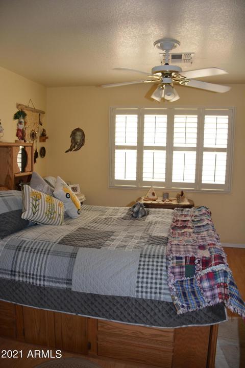 599 W Sierra Vista Dr, Apache Junction, AZ 85120 photo 22