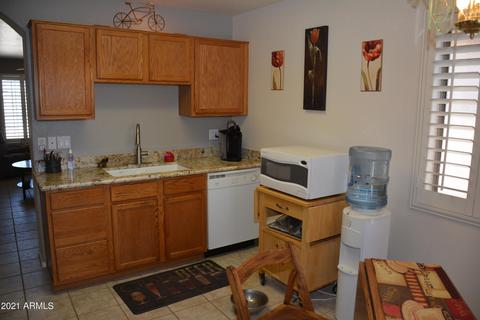 599 W Sierra Vista Dr, Apache Junction, AZ 85120 photo 7