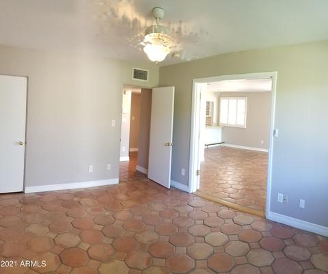 23 E Rose Ln, Phoenix, AZ 85012 photo 7