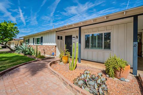 5118 E Verde Ln, Phoenix, AZ 85018 photo 2