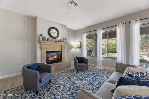 3734 E Adobe Dr, Phoenix, AZ 85050 photo 6