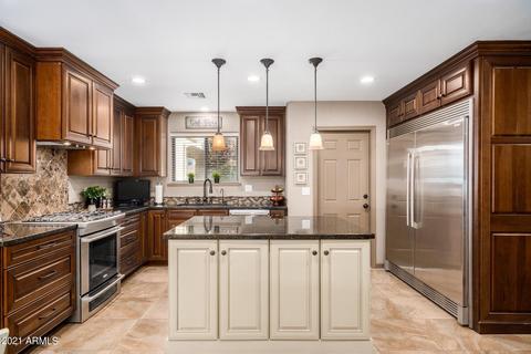 626 E Leah Ln, Gilbert, AZ 85234 photo 17