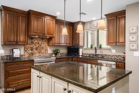 626 E Leah Ln, Gilbert, AZ 85234 photo 18