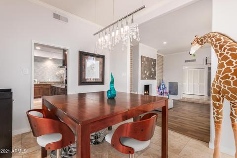 2249 E Ocotillo Rd, Phoenix, AZ 85016 photo 9