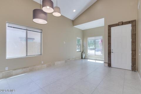 1430 E Arrowhead Trl, Gilbert, AZ 85297 photo 5